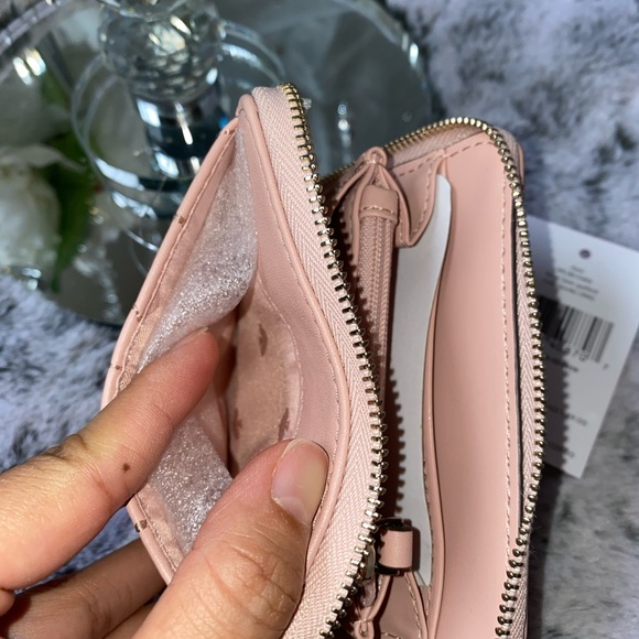 ❌🔴NOT FOR SALE 🔴❌Kate Spade ♠️wallet. - Picture 7 of 8